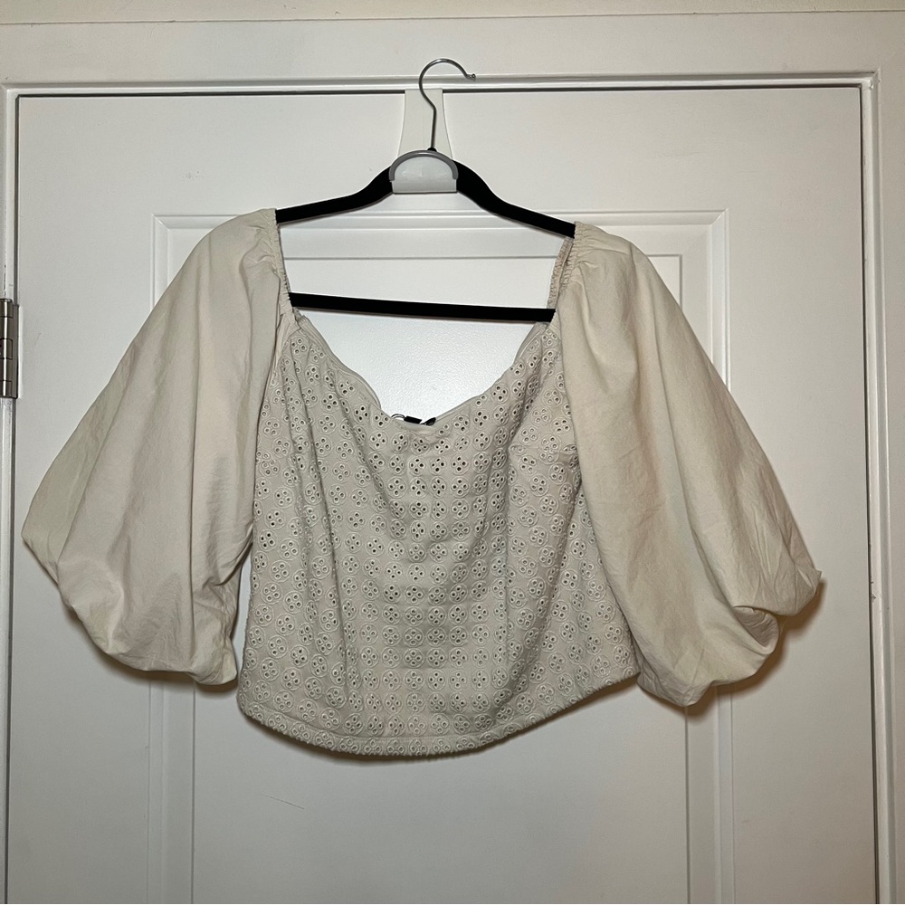 Express Cream Puff Sleeve Top Size L